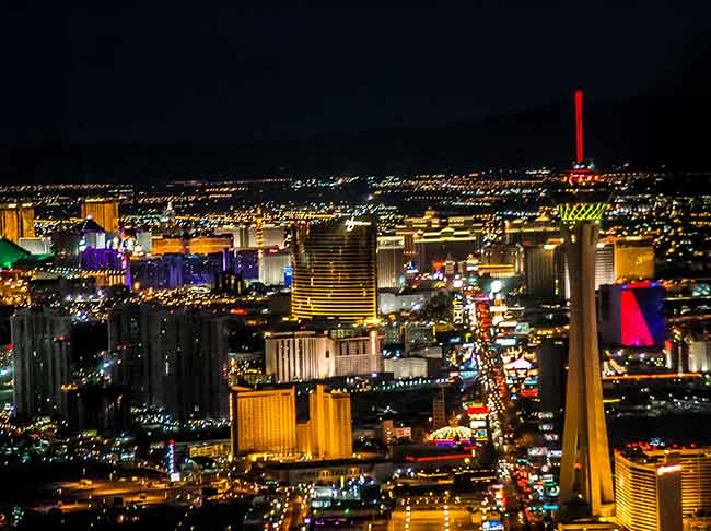 las vegas at night from plane